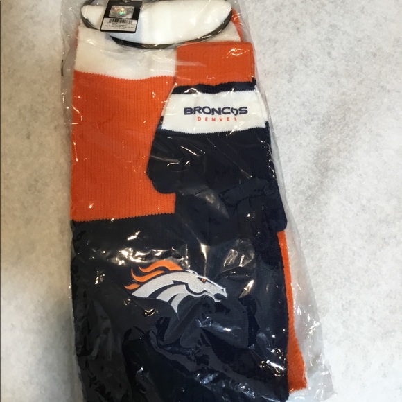 NFL Denver Broncos warm gear NWT - Picture 1 of 4